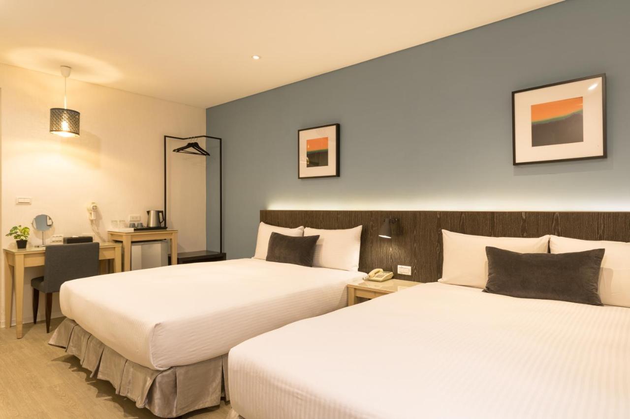 จัสต์ เอ็นจอย บิสซิเนส โฮเต็ล Hotel ไถหนาน ภายนอก รูปภาพ