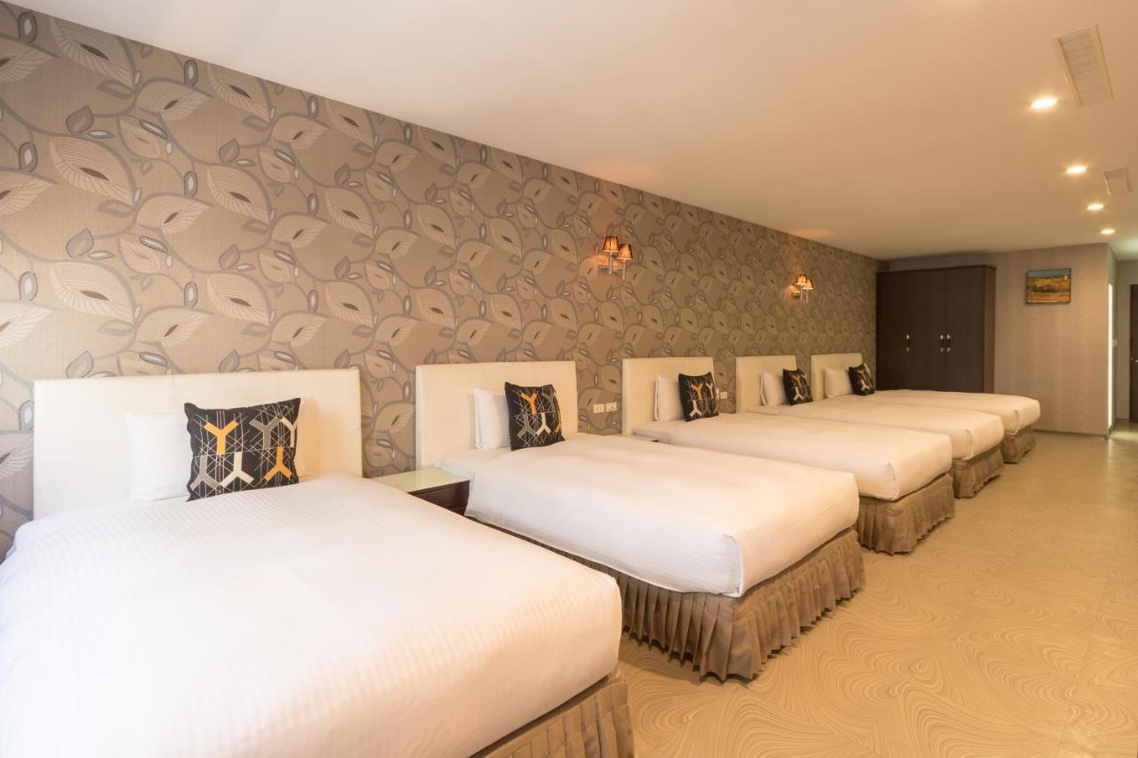 จัสต์ เอ็นจอย บิสซิเนส โฮเต็ล Hotel ไถหนาน ภายนอก รูปภาพ