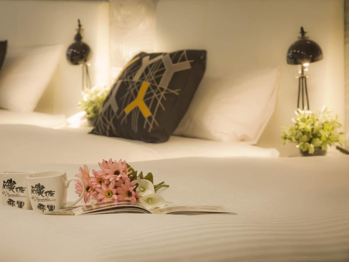 จัสต์ เอ็นจอย บิสซิเนส โฮเต็ล Hotel ไถหนาน ภายนอก รูปภาพ